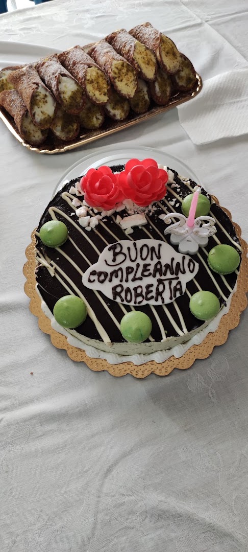 Pasticceria Vulcano Di Vulcano Giorgio, Lioni
