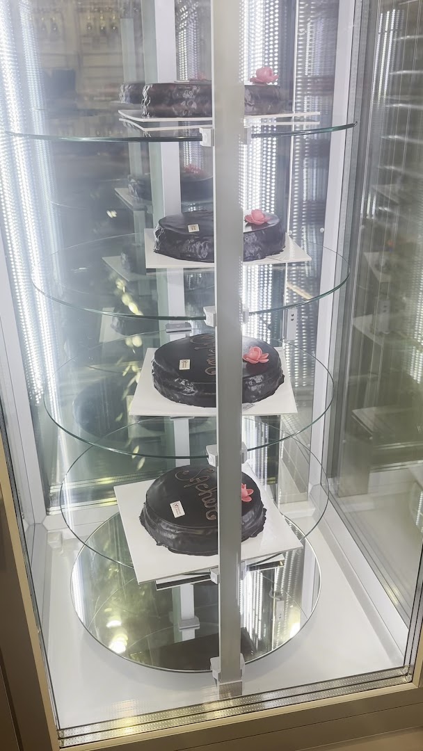 Pasticcini e dintorni S.n.c. Via Ferrero