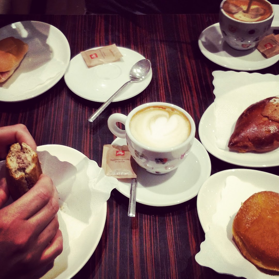 Pausa Caffè | Bar Pasticceria, Jesi