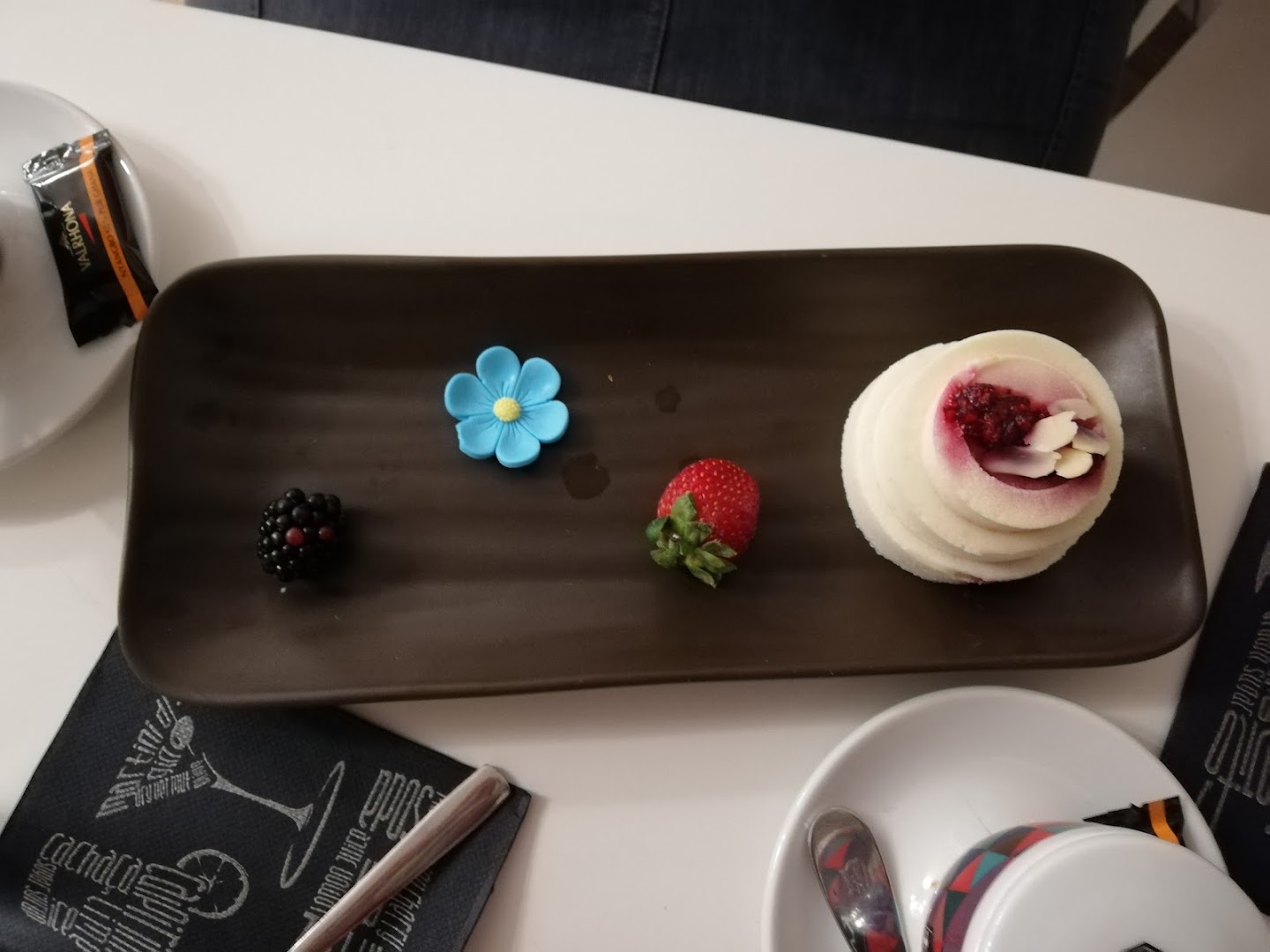 Pausa Patisserie, Café & Bistrot