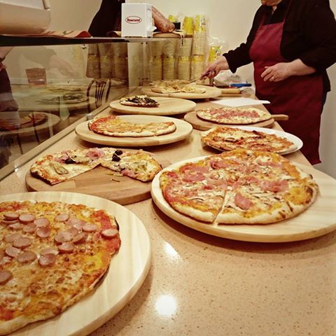 PE' Pizza