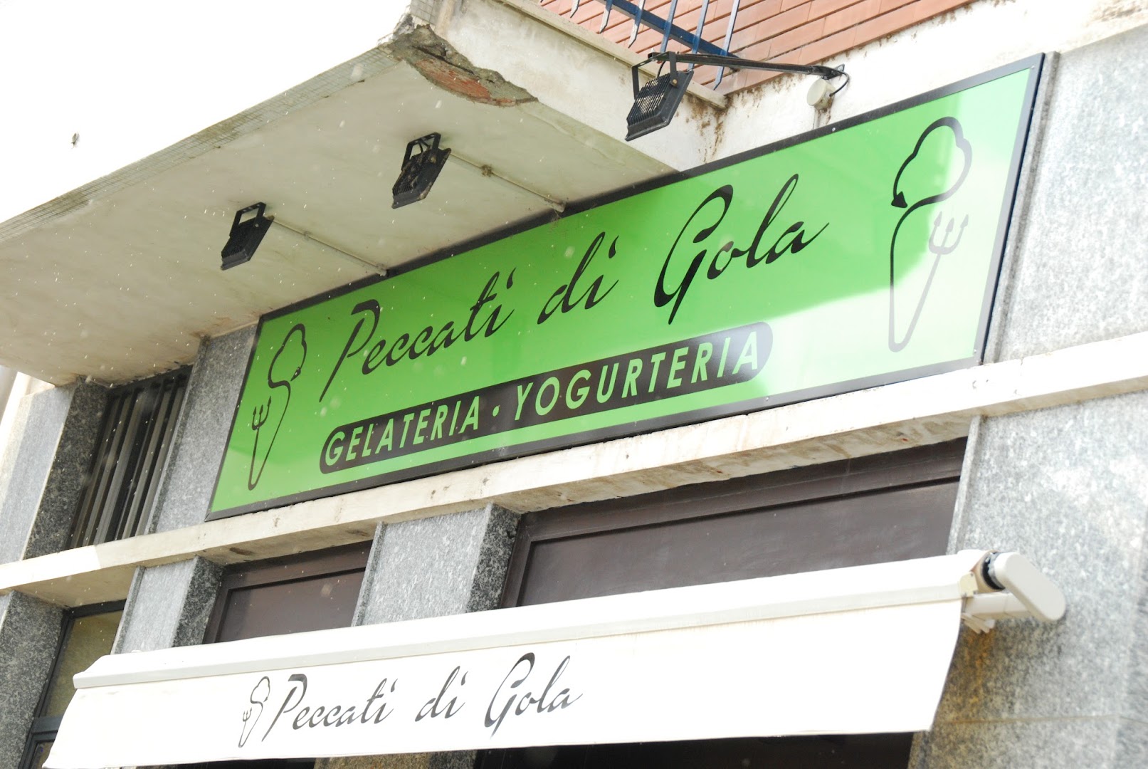 Peccati Di Gola Gelateria-yogurteria, Volpiano