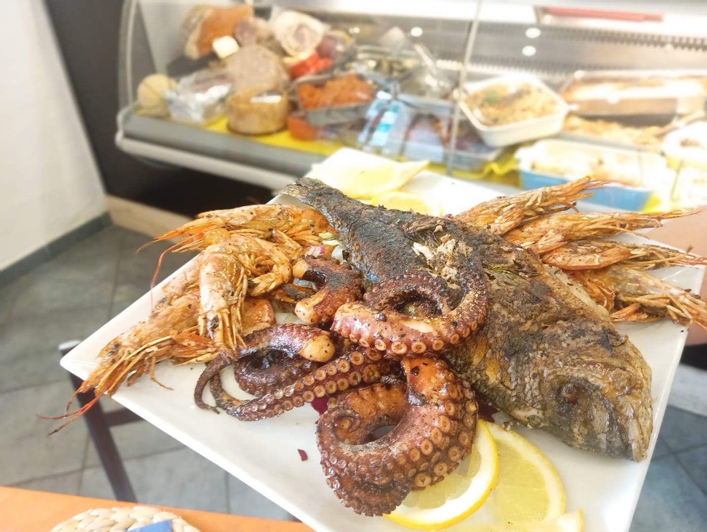Peccati Di Mare Gastronomia Paninoteca, Cecina