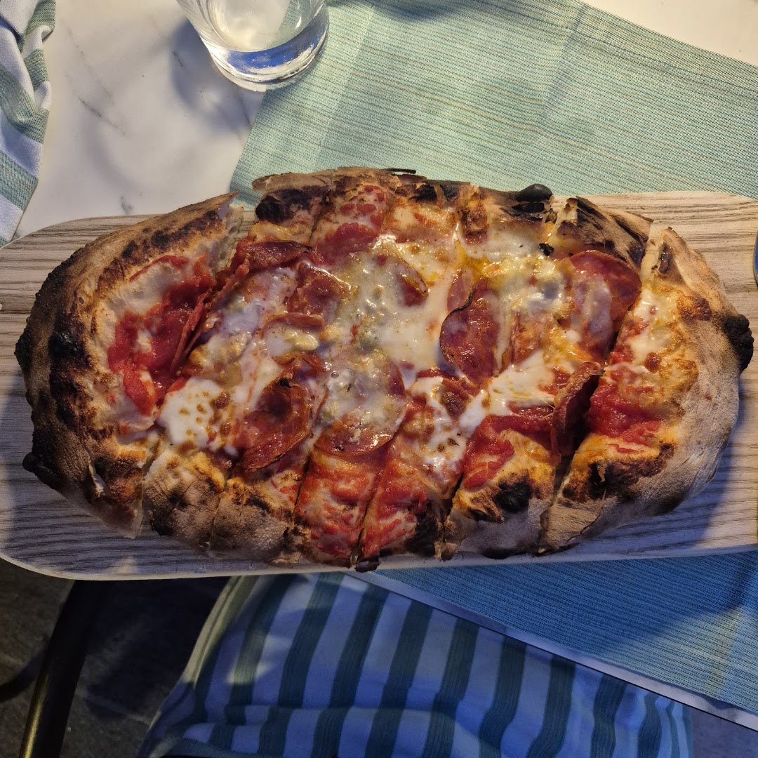 Pedrocchino Pizza & Cakes
