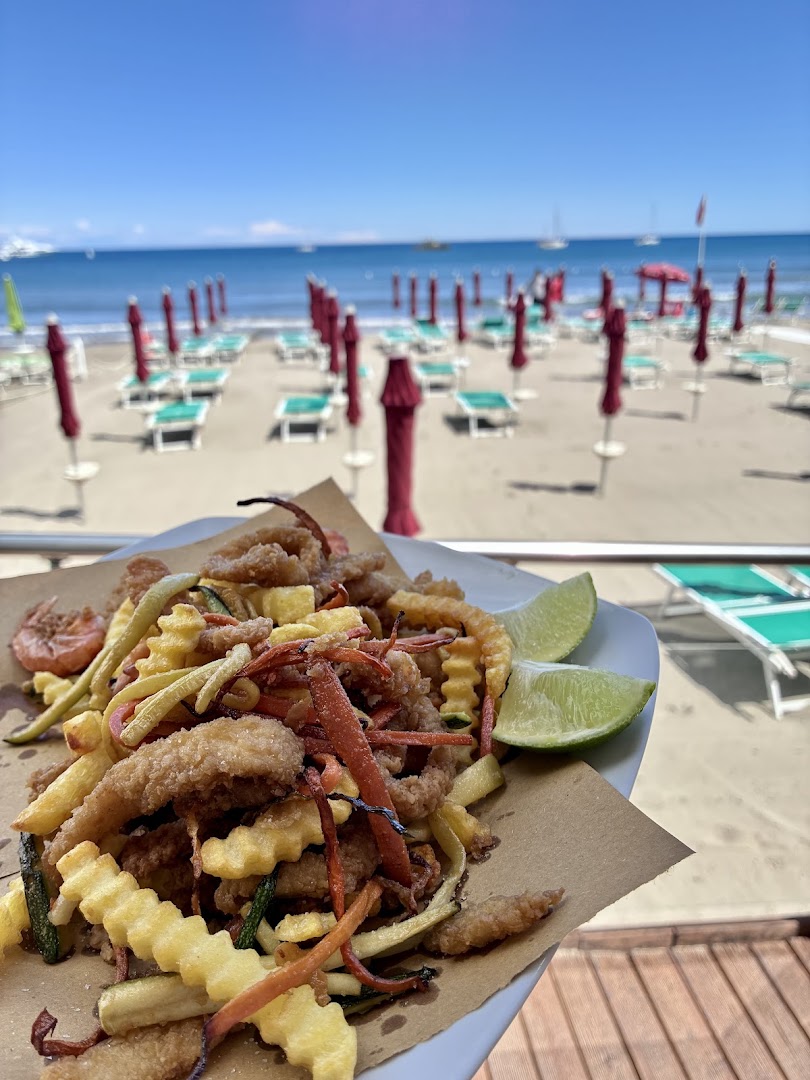 Pelagos Beach Bar Restaurant