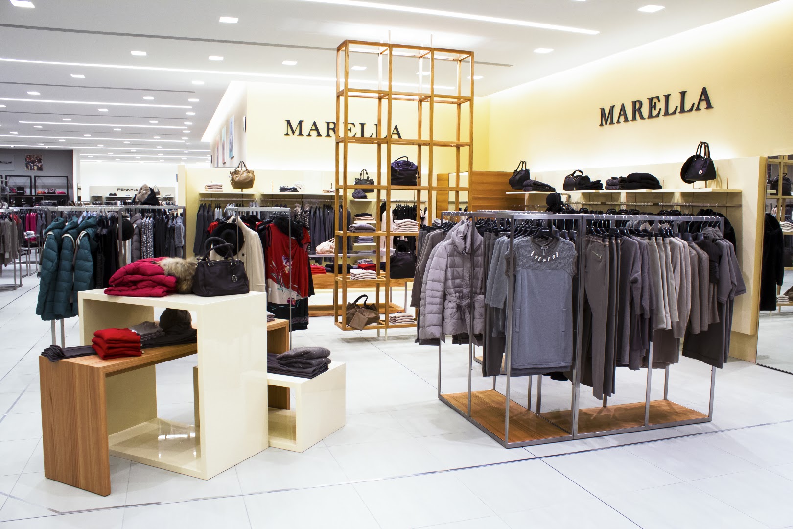 Pellizzari Negozi Moda