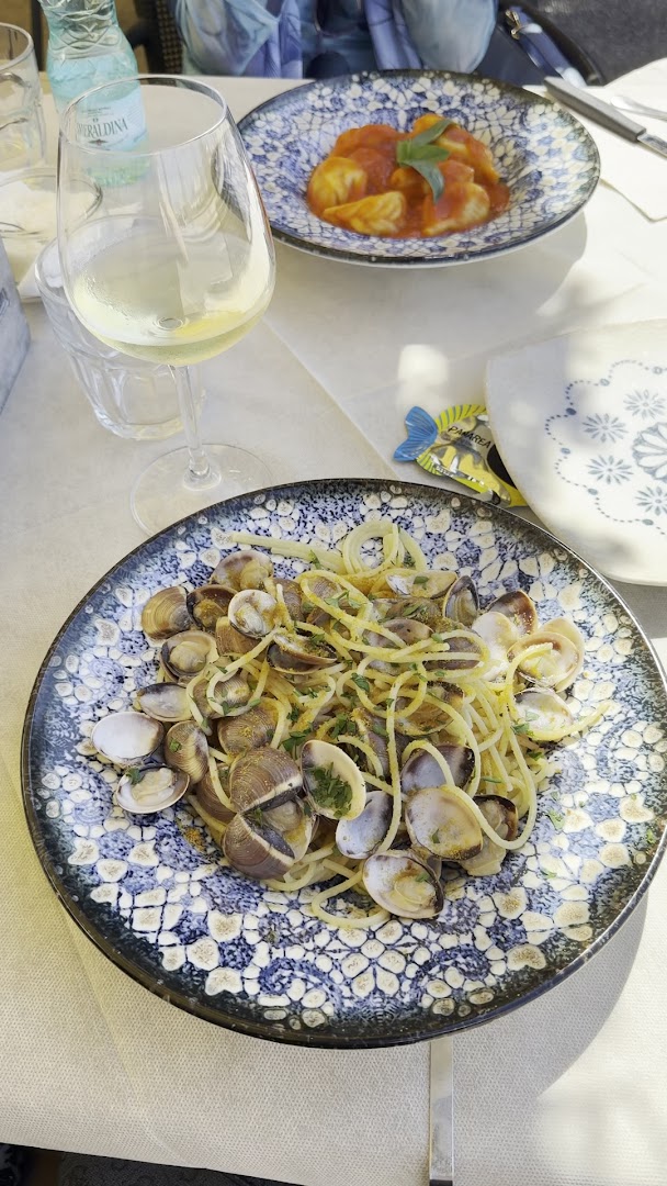 Perbacco Cafè E Bistrò