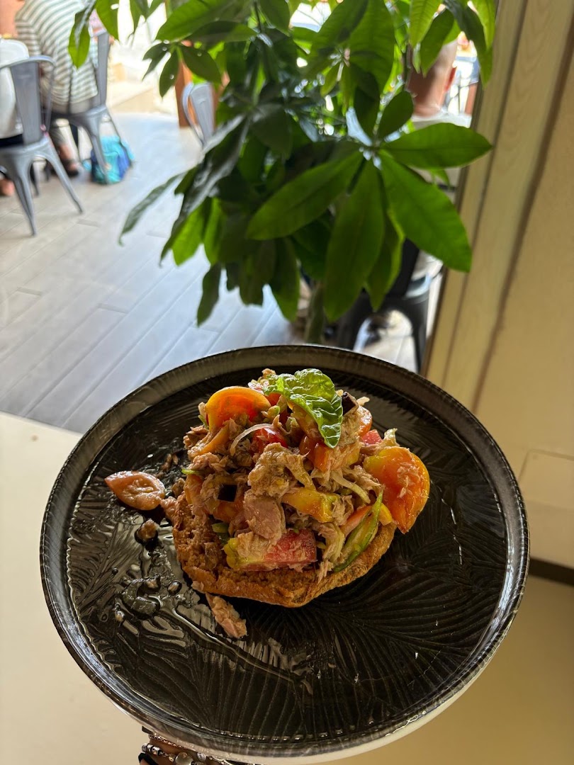 Perbacco Wine Bar & Bistrot