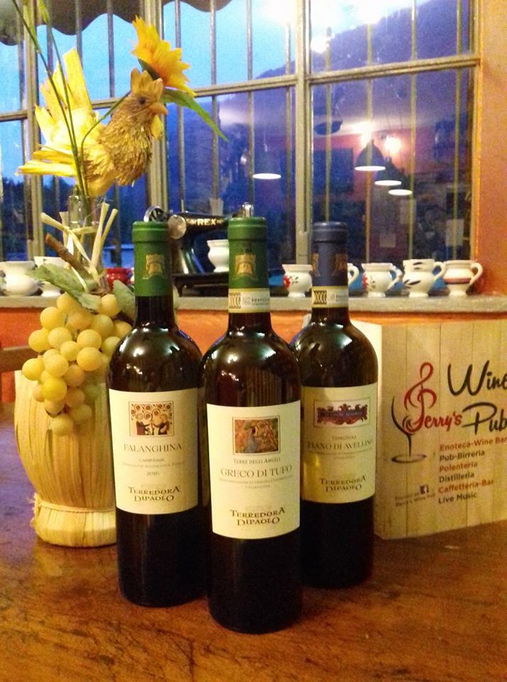 Perry's Wine Pub