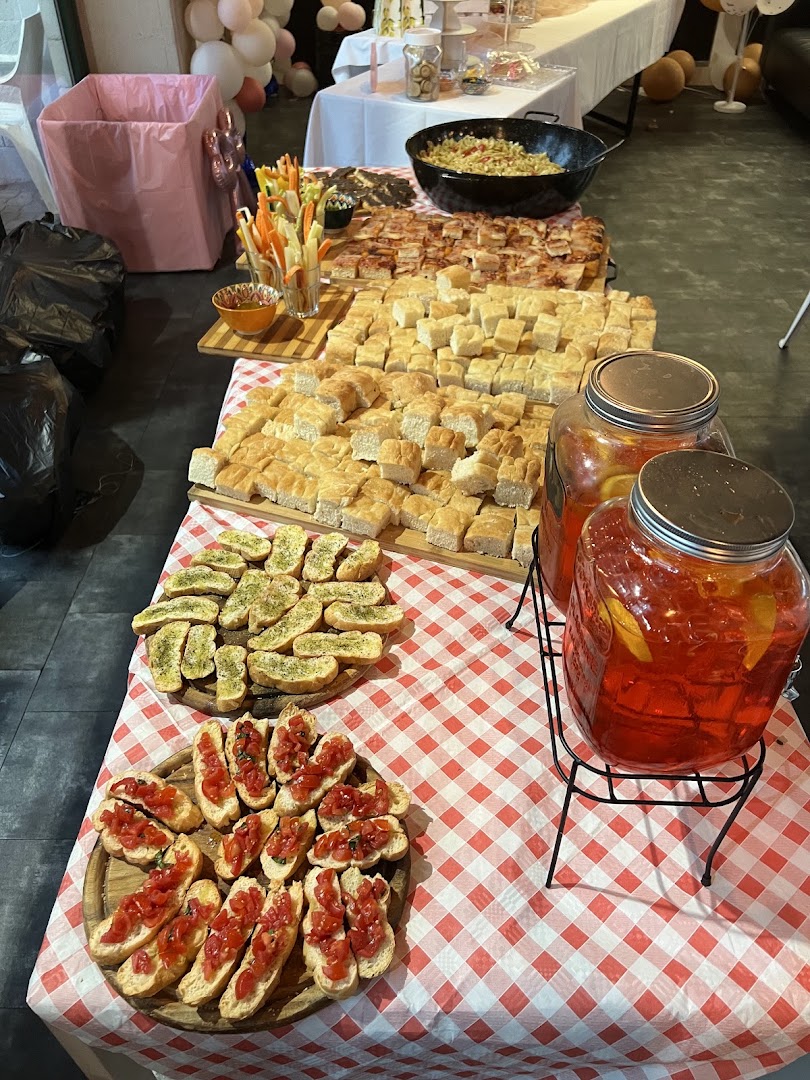 Pertini's Pub Food & Drink