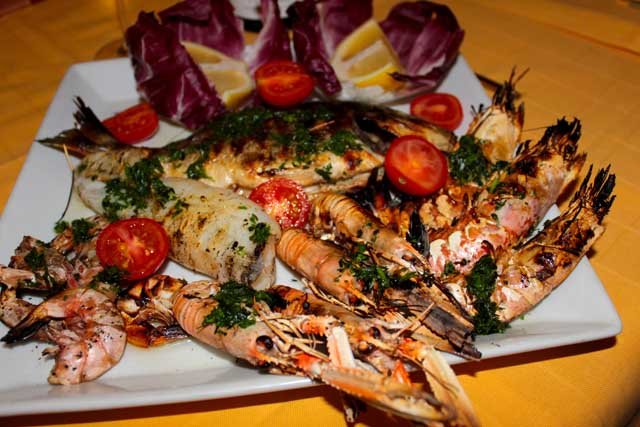 Pesca Sportiva - Trattoria Paradiso dei Pescatori S.A.S. Di Falamischia Jonni & C.