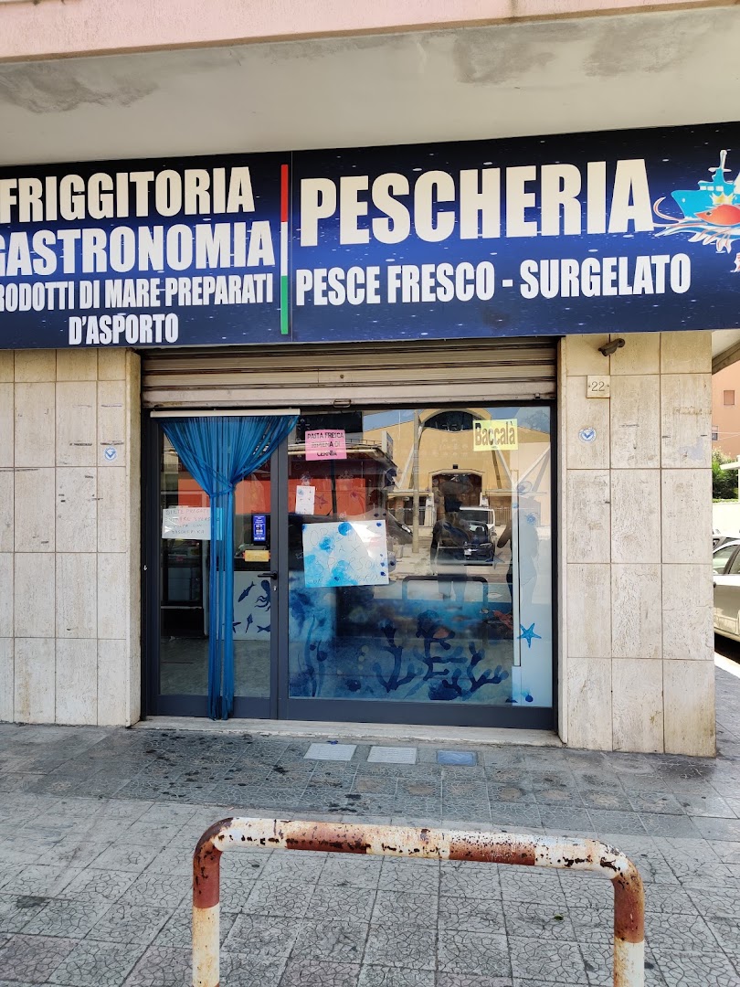 Pescheria con Cottura Santos Pesca, Gallipoli