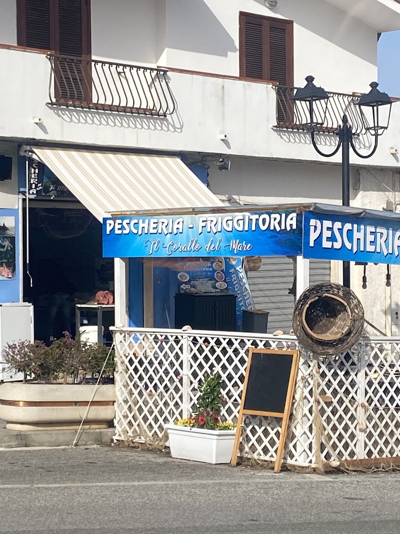 Pescheria Friggitoria il corallo del mare