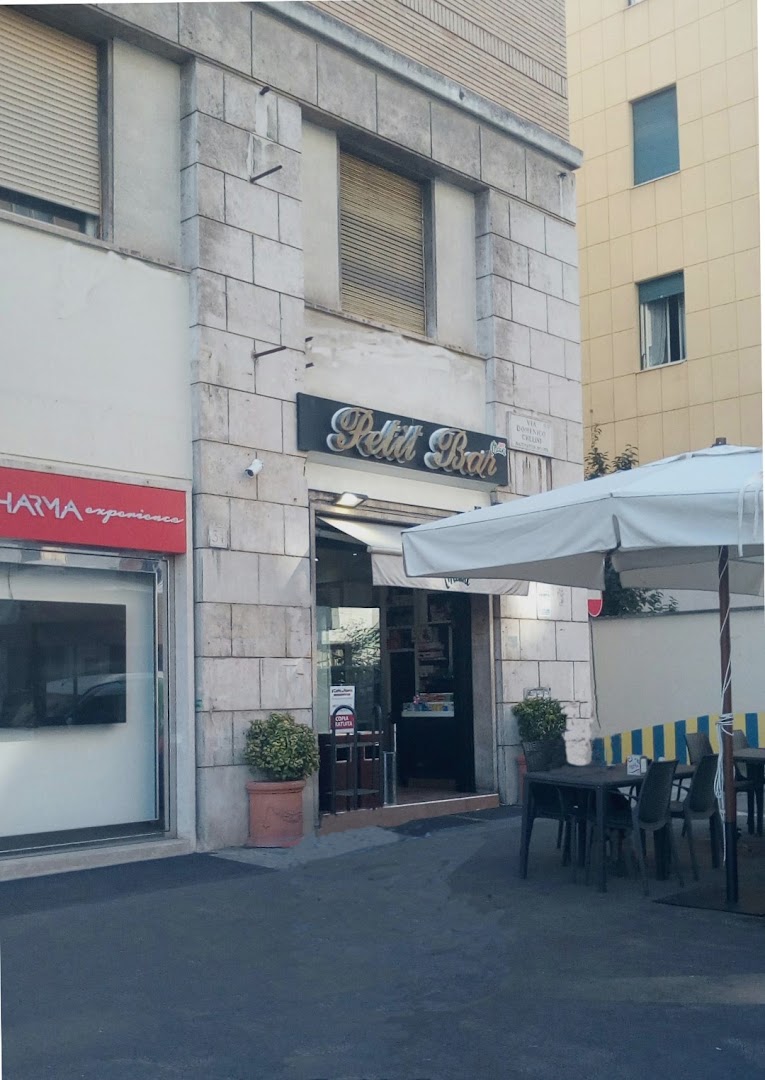 Petit Bar