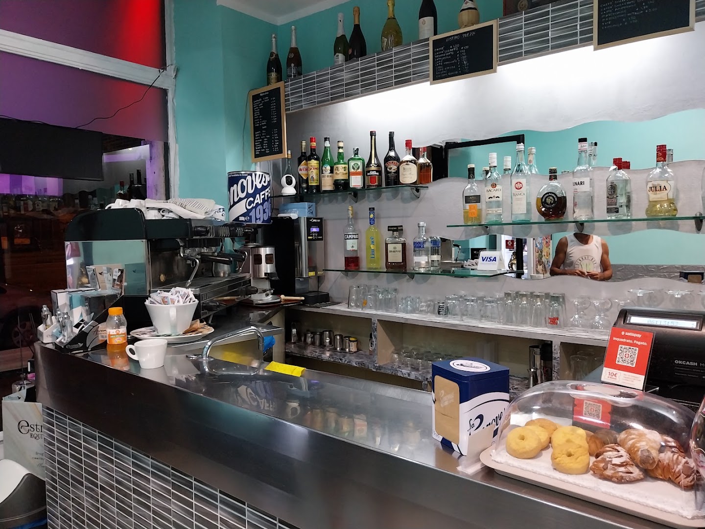 Petit Bar