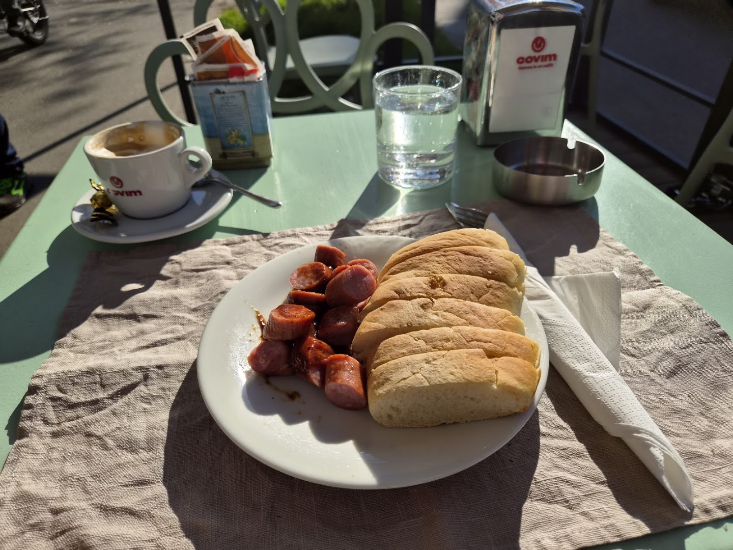 Petit Cafè