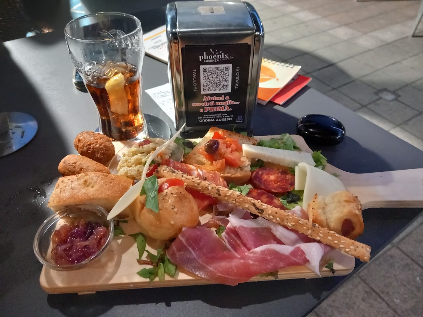 Phoenix lounge risto bar