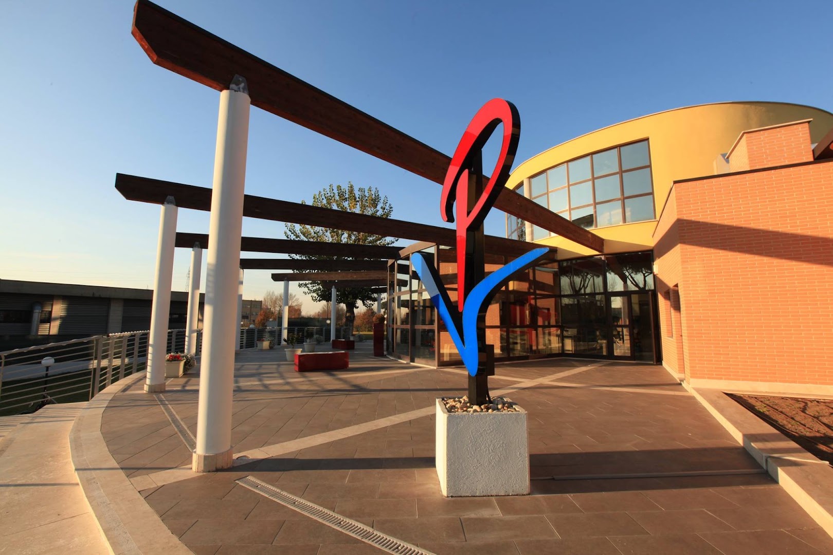 Physical Village-Centro Sportivo