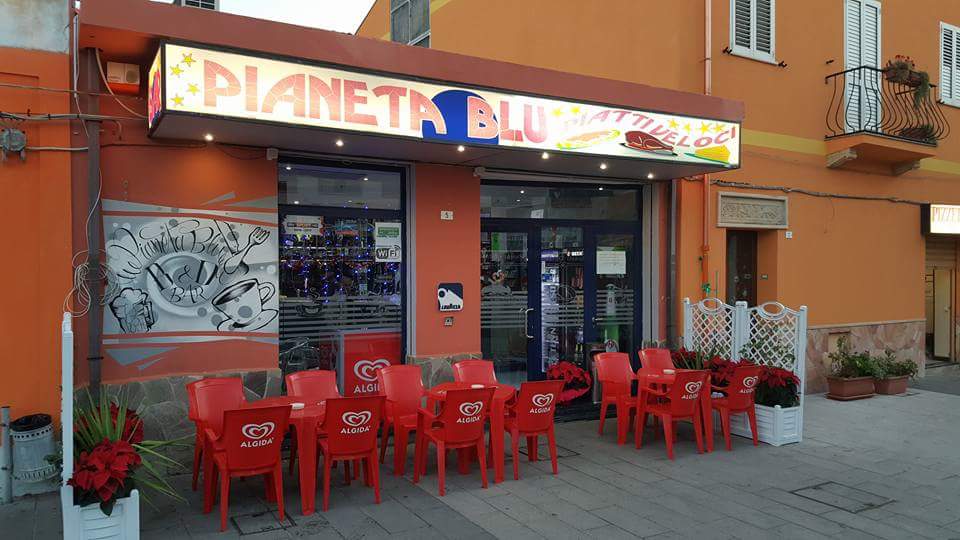 Pianeta Blu Bar