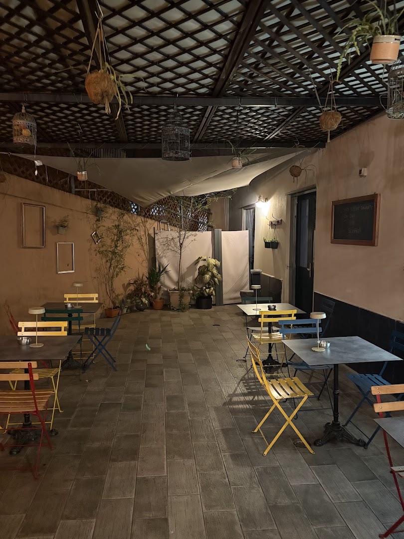 Piano B, Comfort food & Drinks