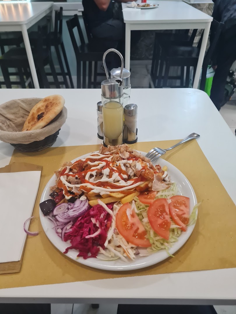 "Piatto Rotto" Kebab+Tacos & Pizza