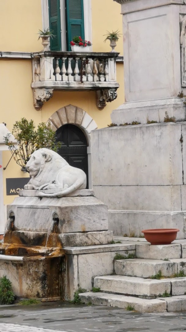 Piazza Alberica