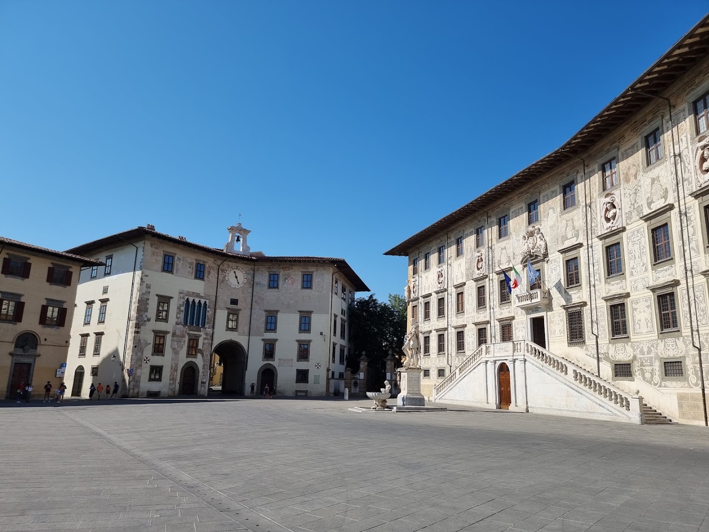 Piazza dei Cavalieri, Pisa