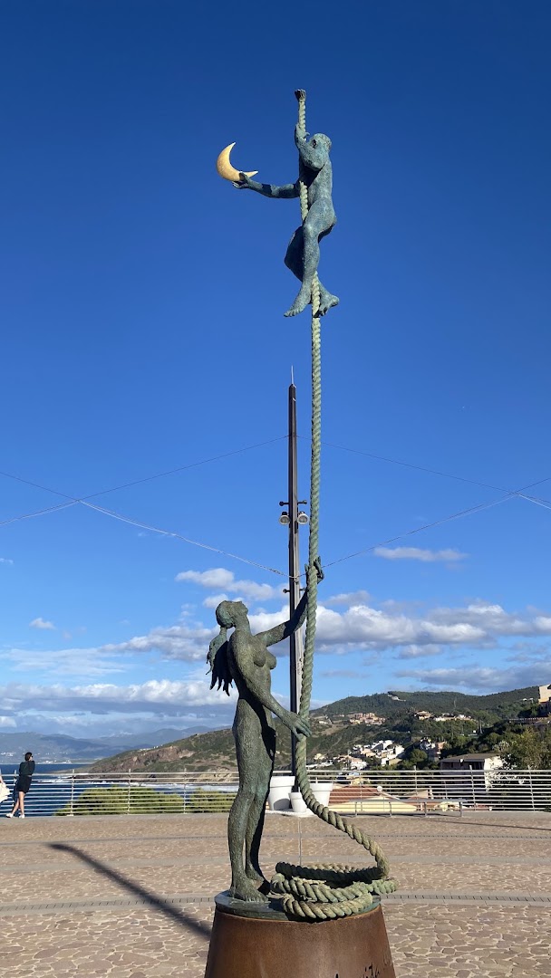 Piazza del Novecentenario