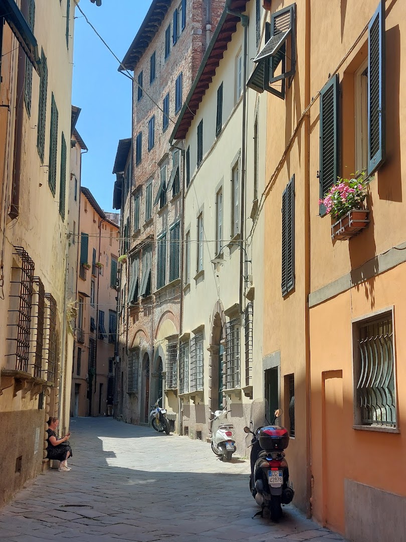 Piazza dell'Anfiteatro