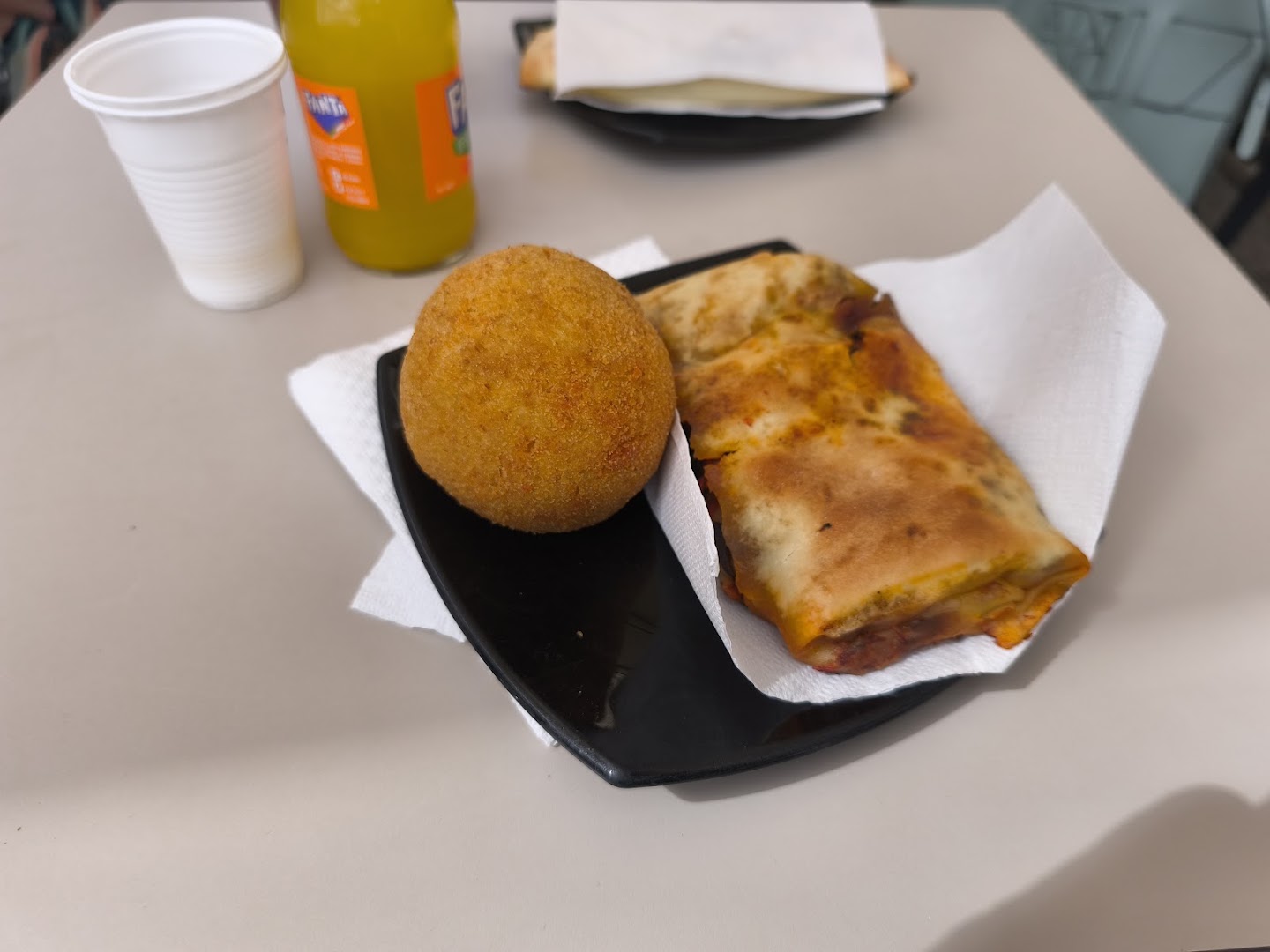 Piazza Duomo food & beverage