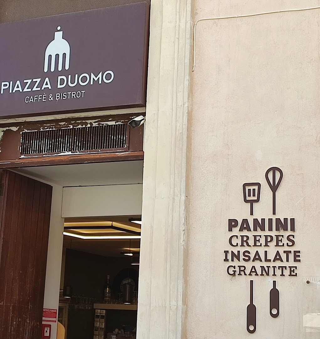 Piazza Duomo food & beverage