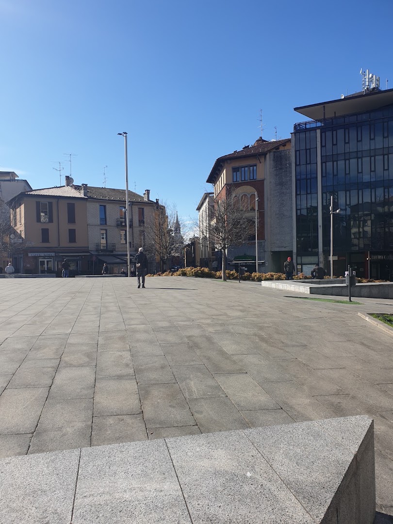 Piazza Giuseppe Garibaldi, Sulmona