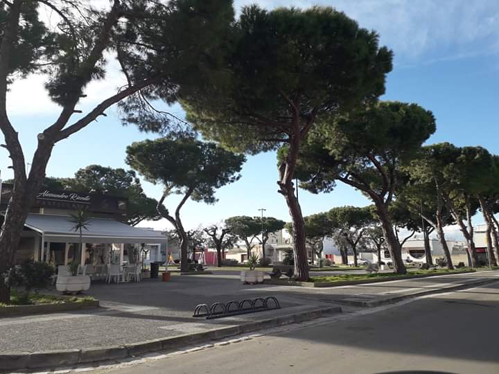 Piazza Nino Ippolito, Squinzano