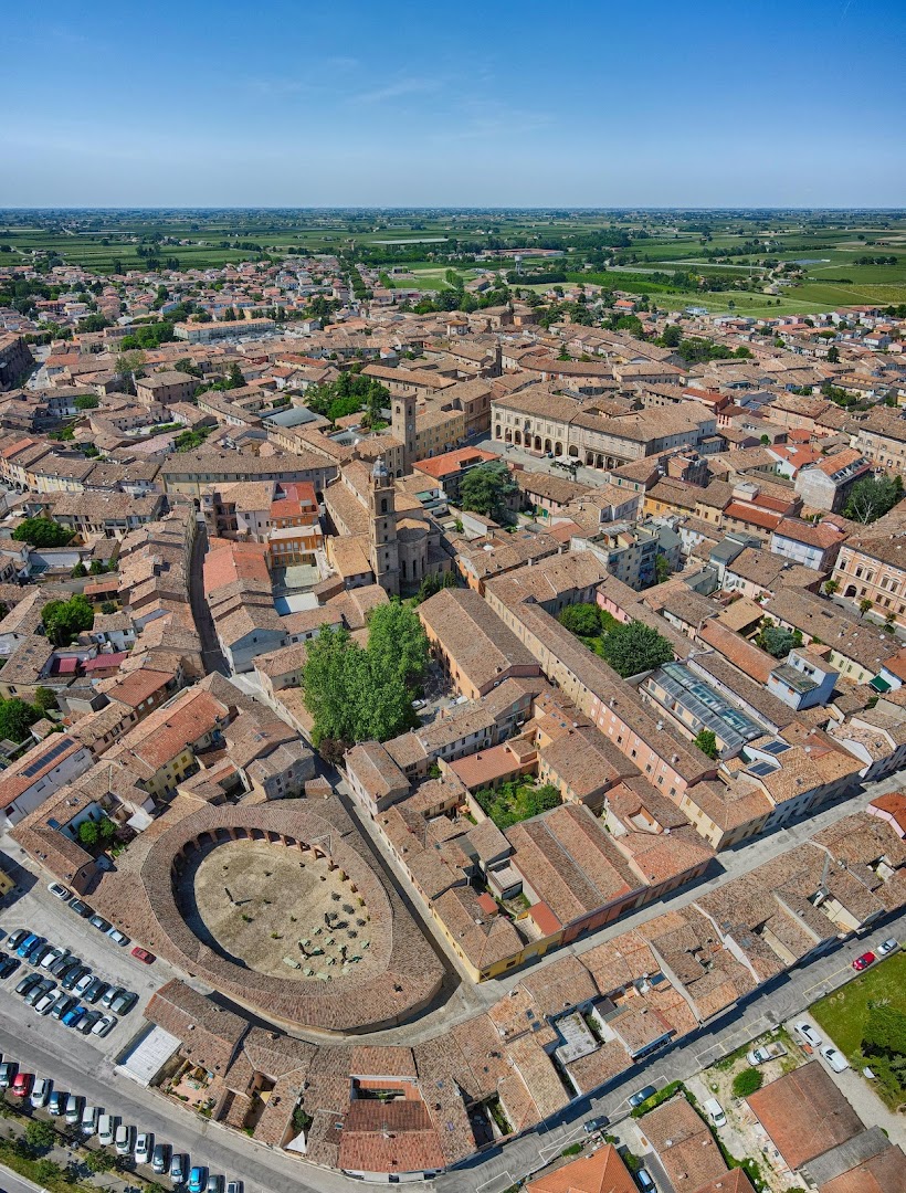 Piazza Nuova