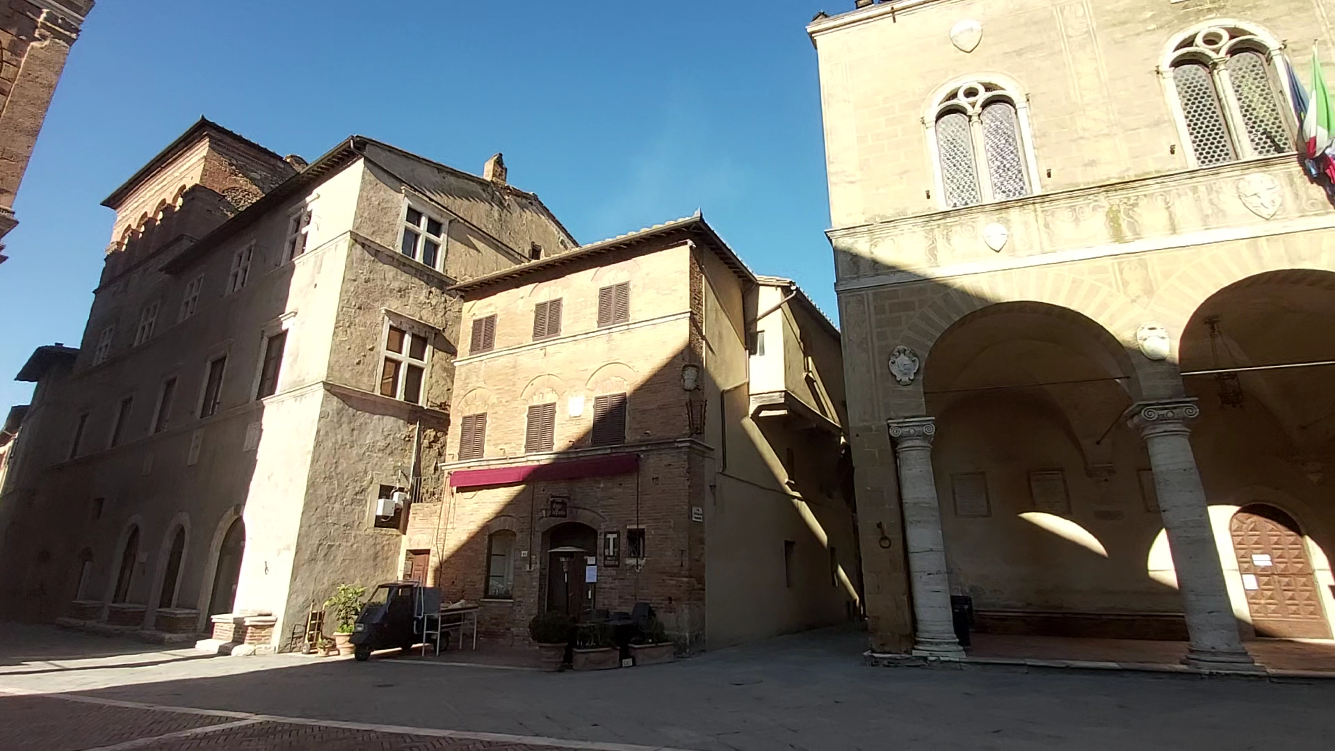 Piazza Pio II