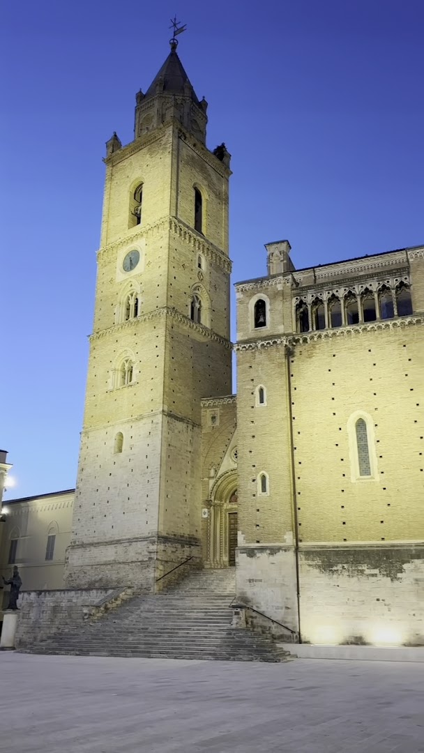 Piazza San Giustino, Chieti