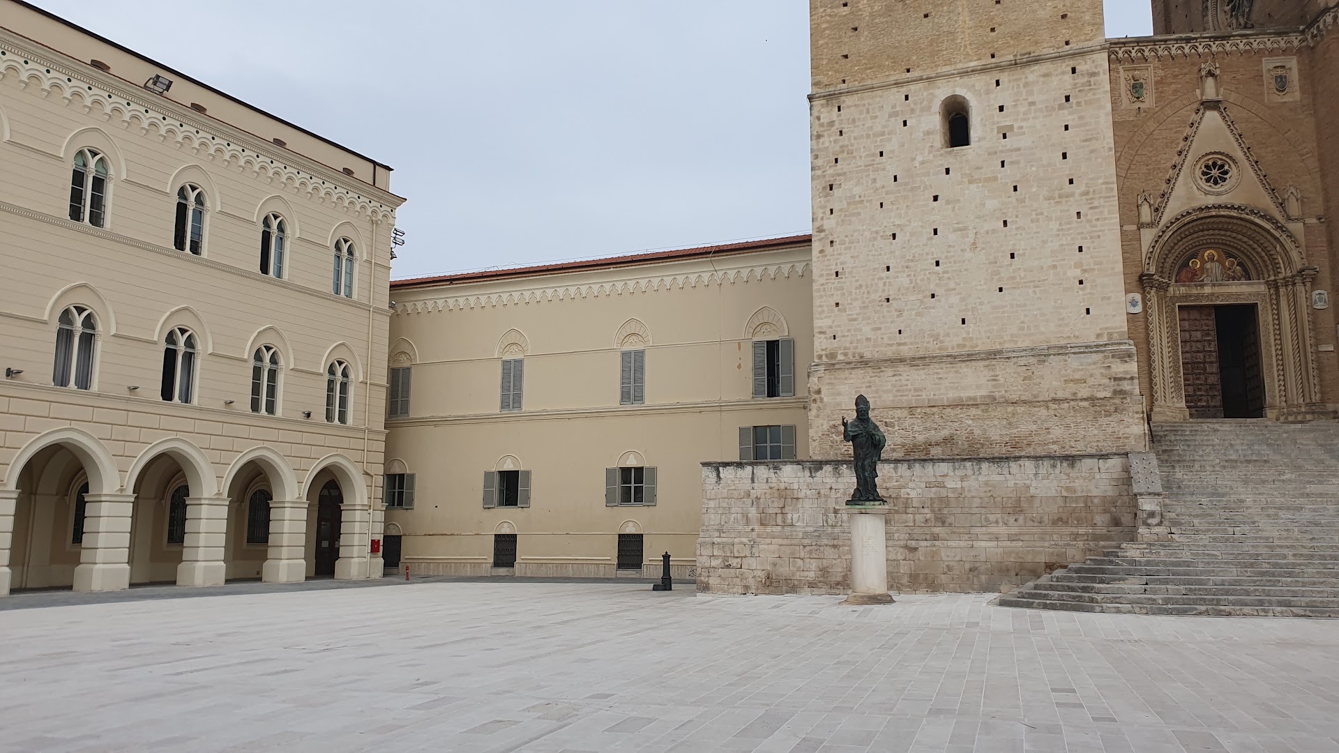 Piazza San Giustino