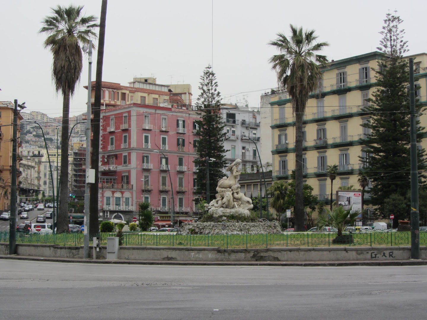 Piazza Sannazaro, Napoli