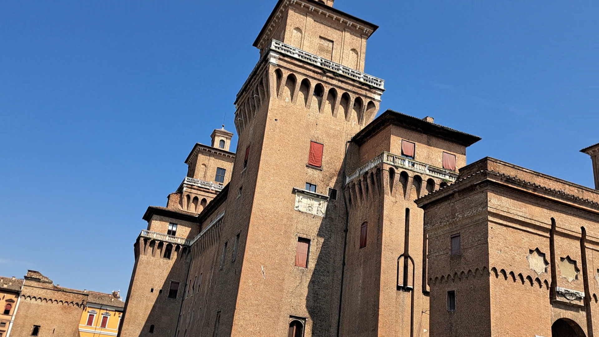 Piazza Savonarola