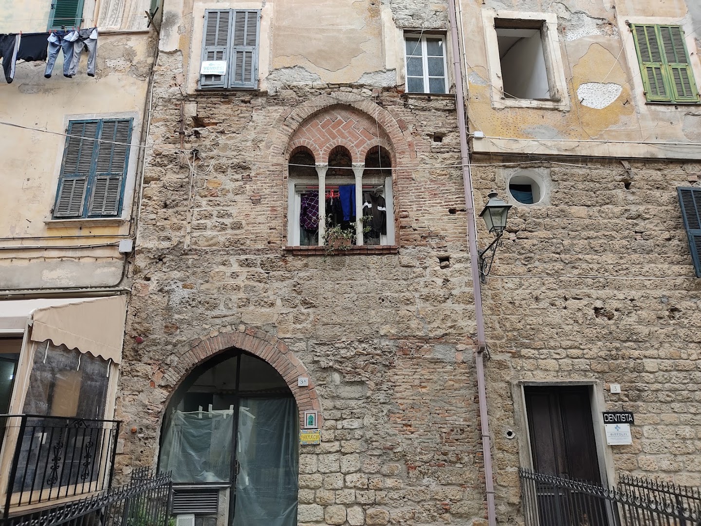 Piazzetta della Fontana, Ventimiglia