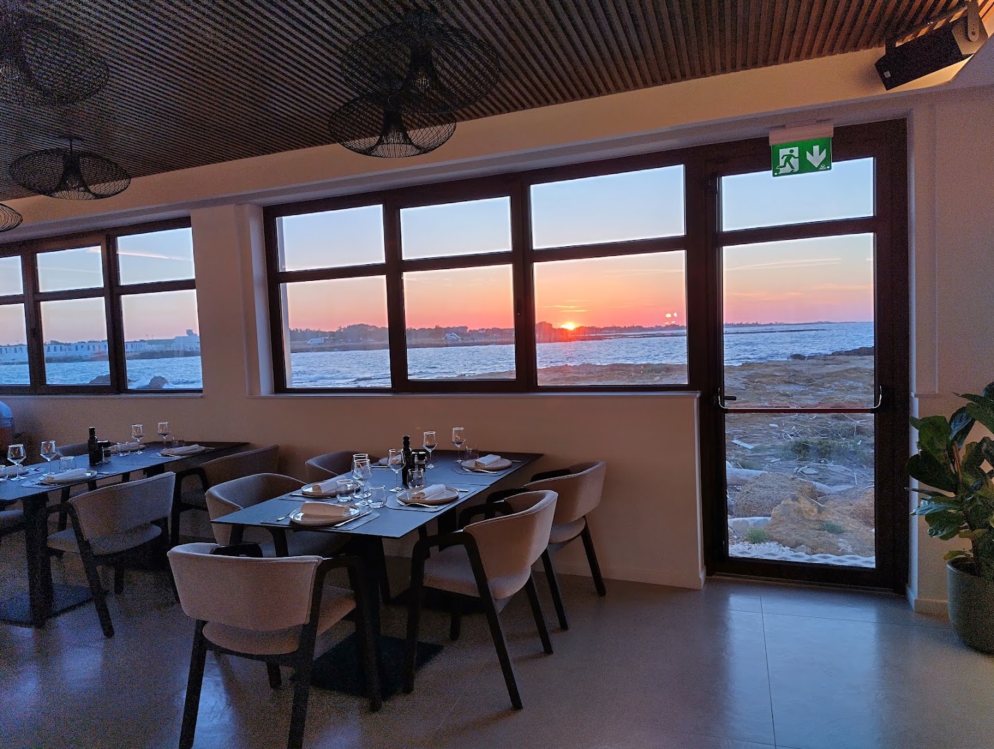 PIC NIC Brindisi Restaurants Beach Club, Brindisi