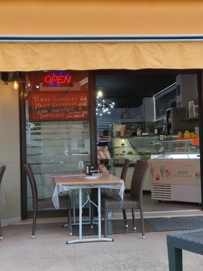 Piccole Voglie, Udine
