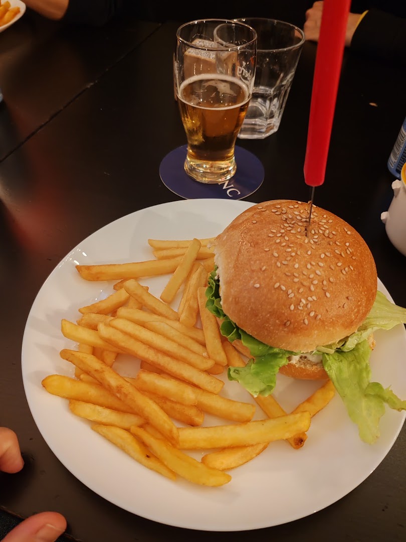 Pick' n Roll pub