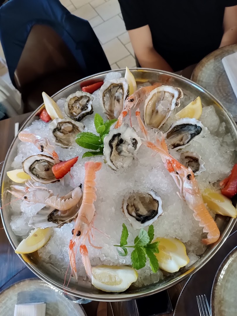 Pietre Vive di Giuseppe Larusso, Napoli