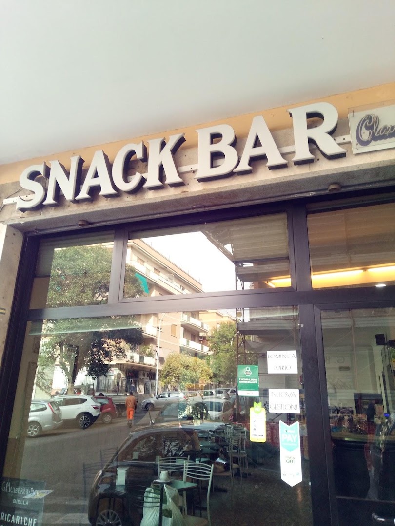 Pili's Bar
