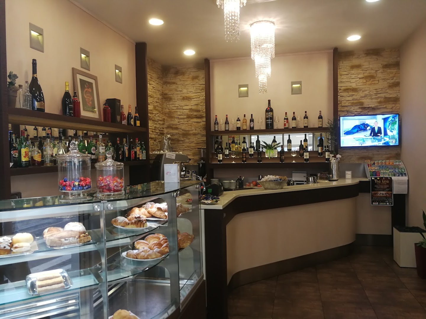 Pinu Bar