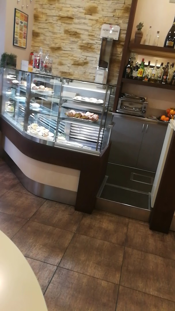 Pinu Bar