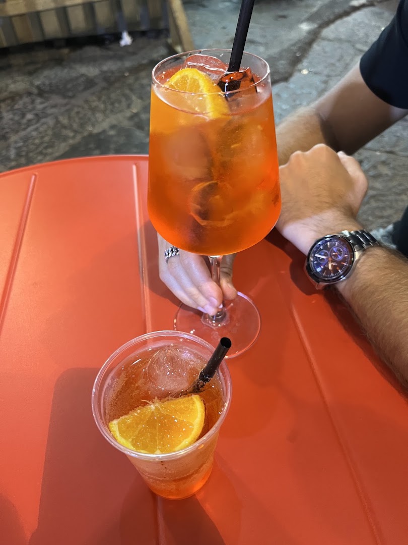 Pisadog 19, Napoli