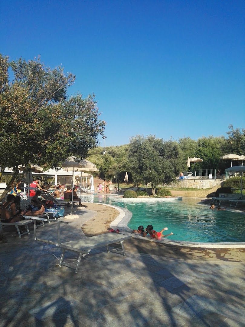 Piscina Corte Rubja