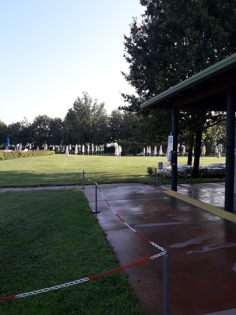 Piscine Villaggio Sportivo Il Borgo